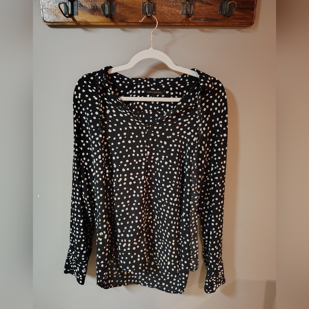 Banana Republic Black and White Polka Dot Blouse